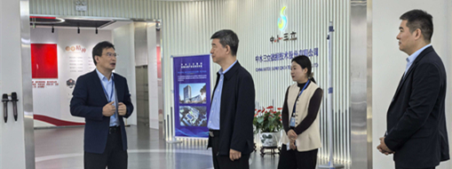 點對點精準(zhǔn)服務(wù) 實打?qū)嵵蠹偫А不帐≌f(xié)副主席孫云飛訪企調(diào)研